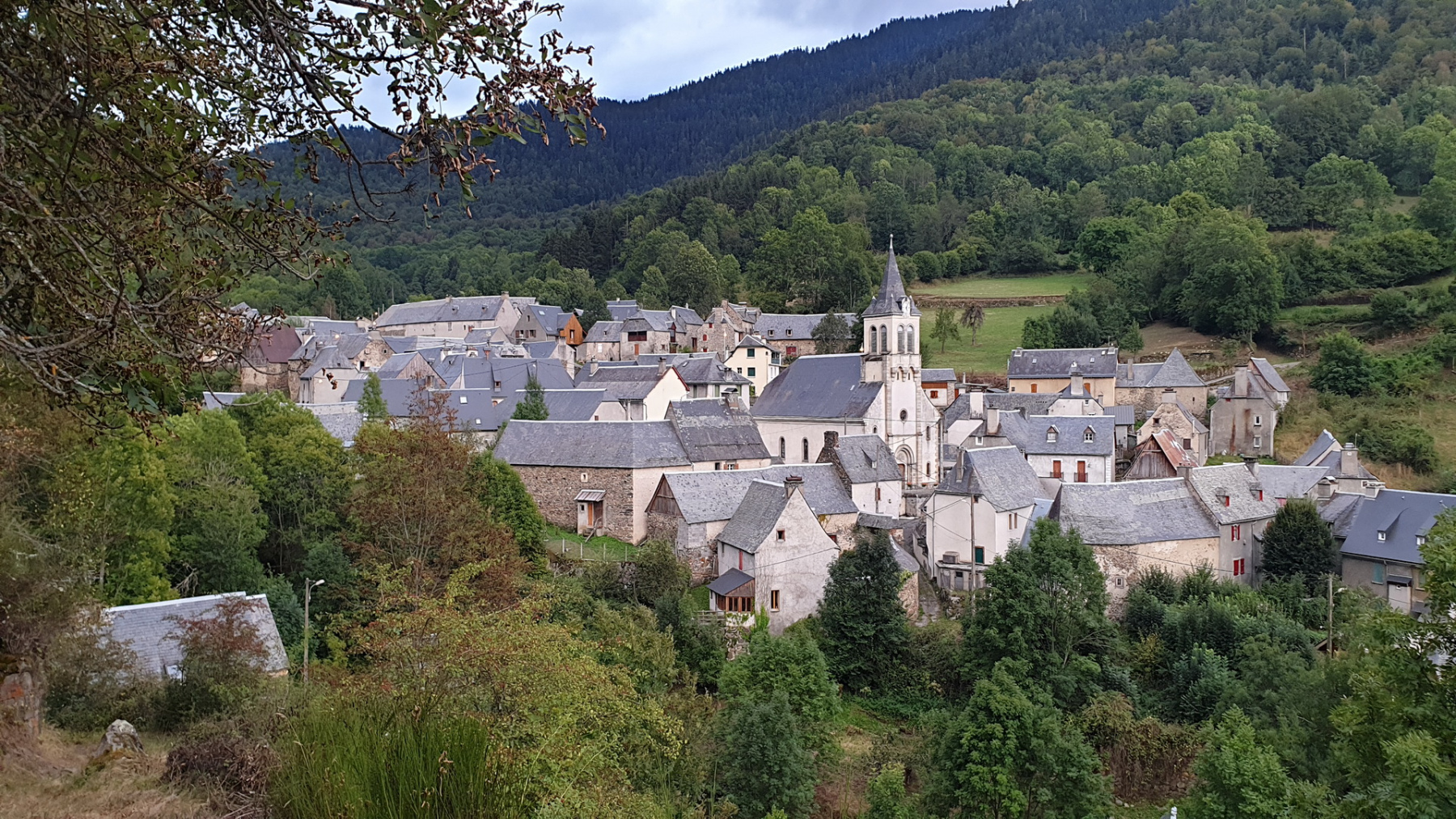 village de Bareilles